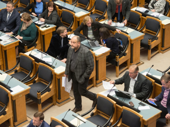 Riigikogu täiskogu istung, 7. detsember 2016